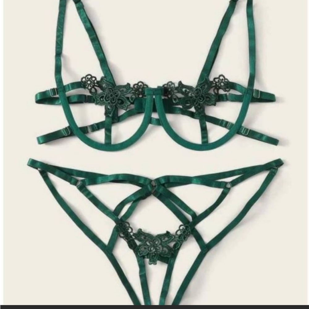 COPY - Emerald Green Cage Bra Lingerie Set